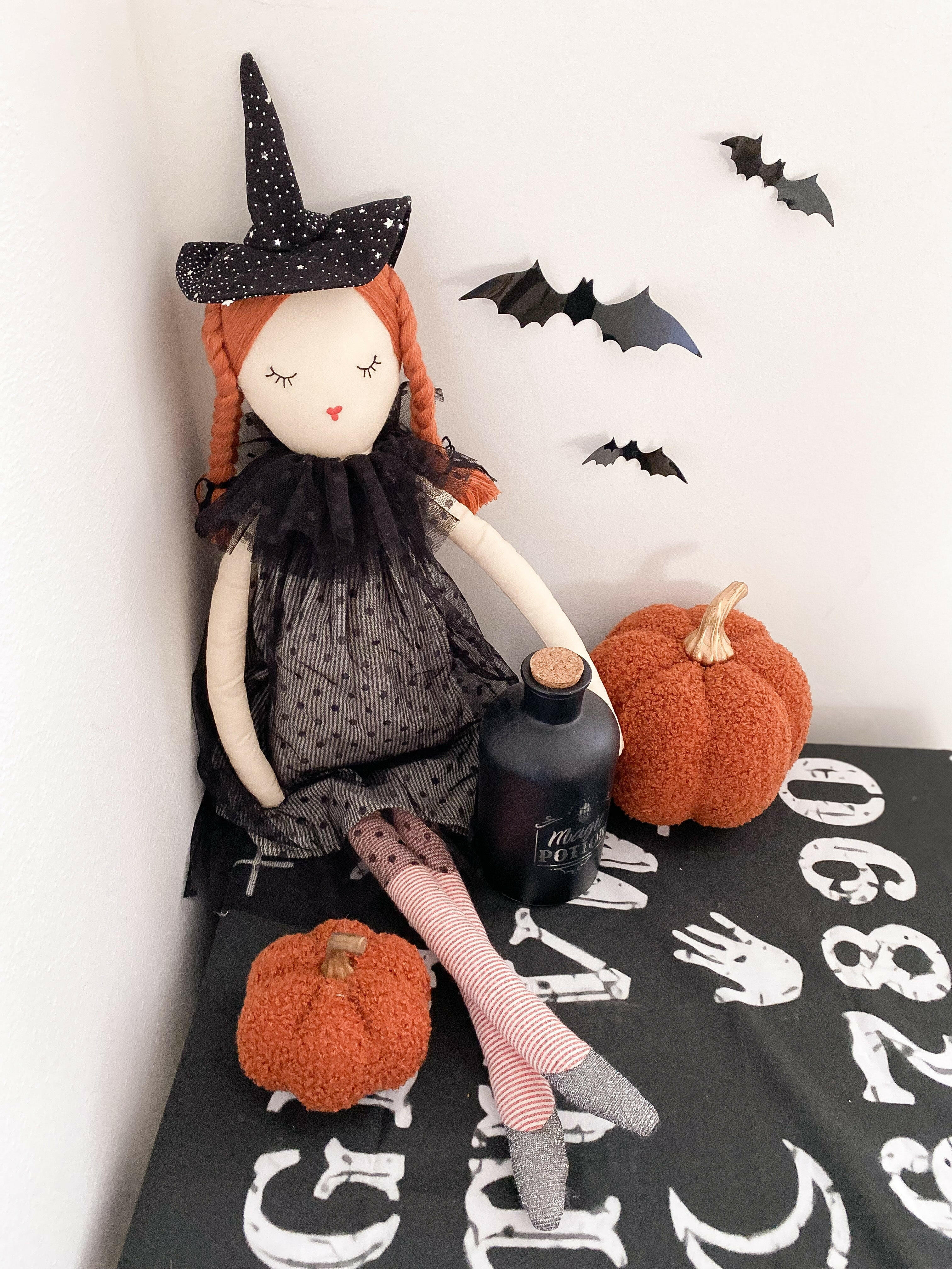 Tabitha Witch Doll Doll MON AMI