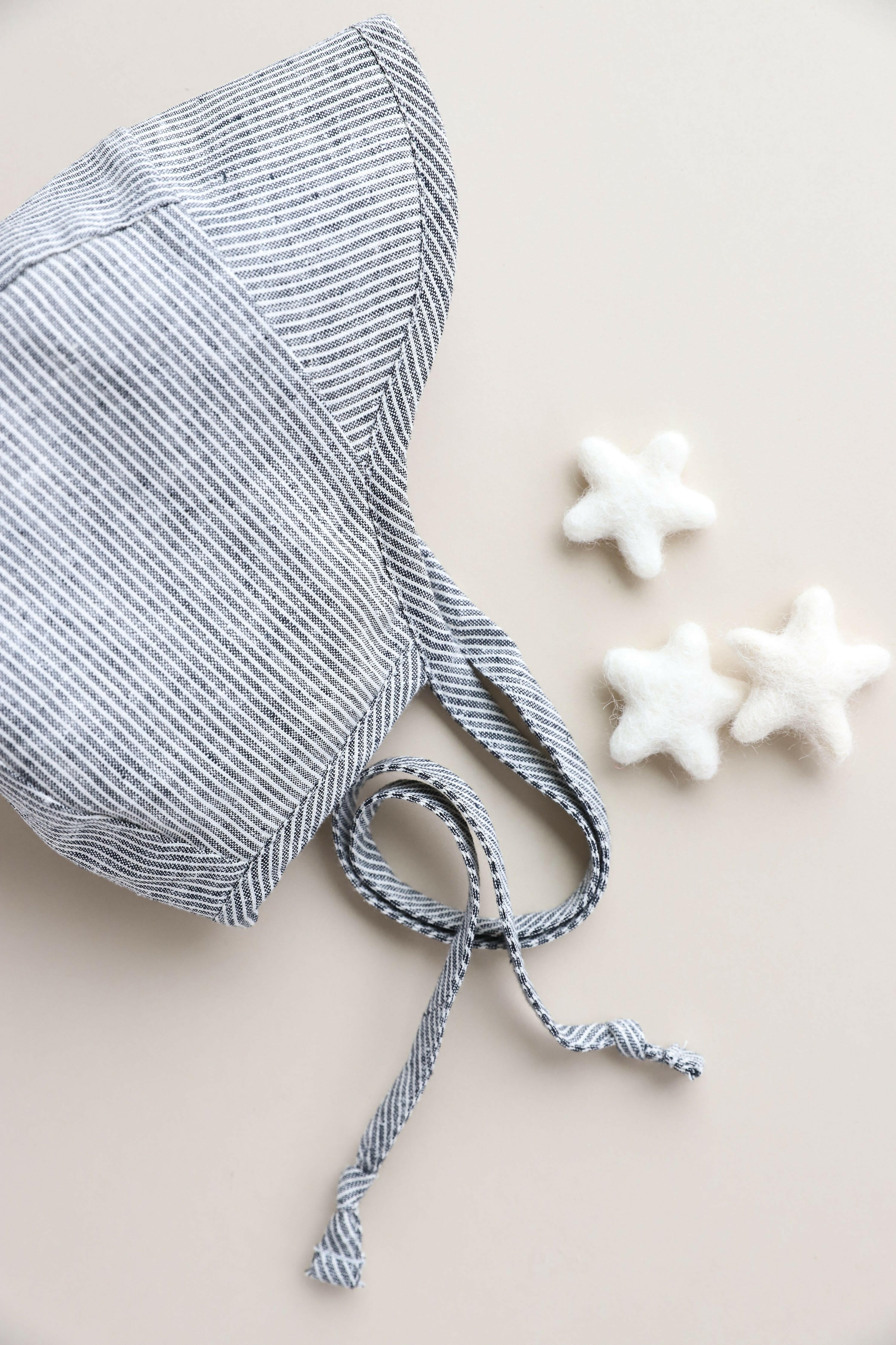 Brimmed Natural Stripe Bonnet Cotton-Lined Bonnets Briar Baby®