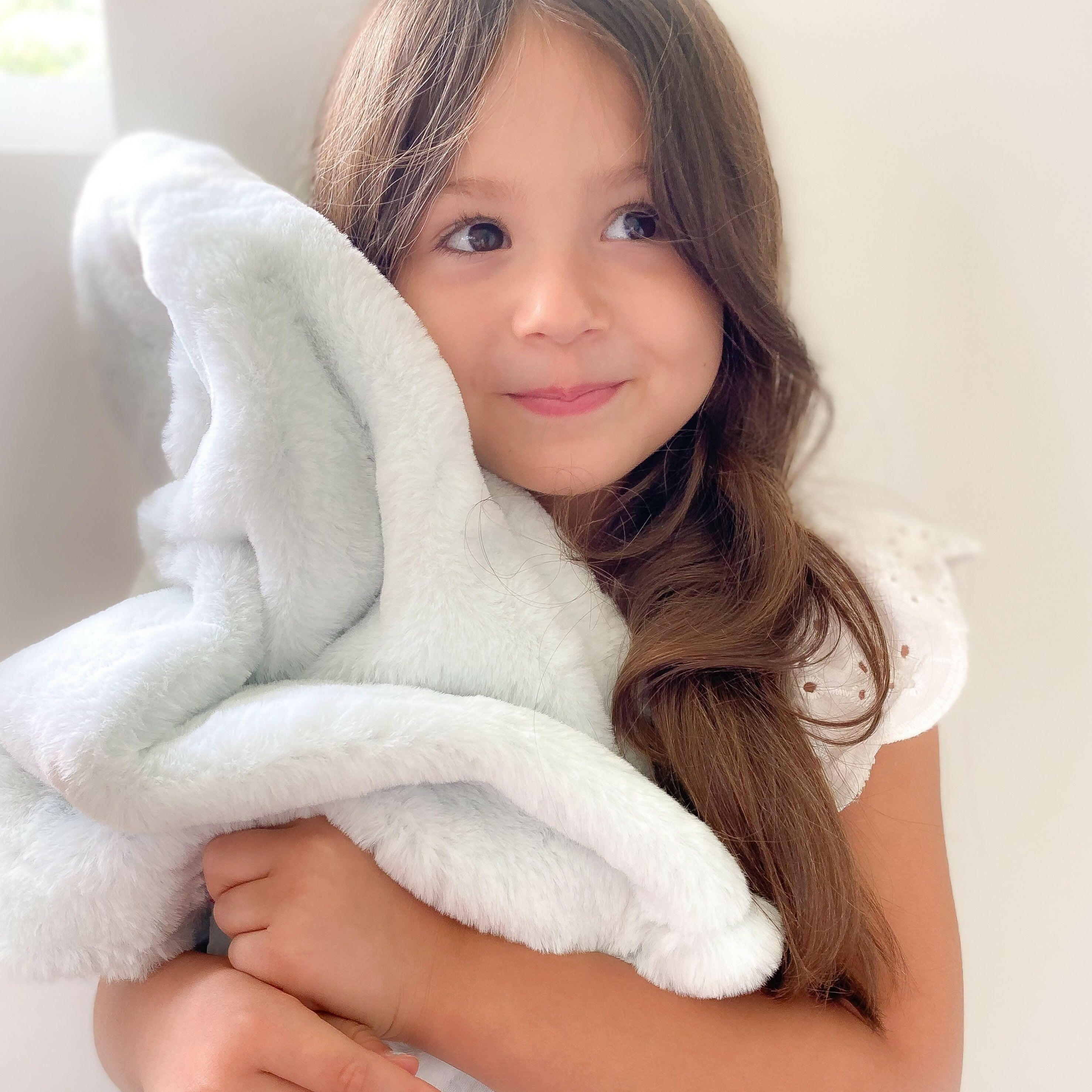 WHITE LUXE FAUX FUR BABY BLANKET Blanket MON AMI