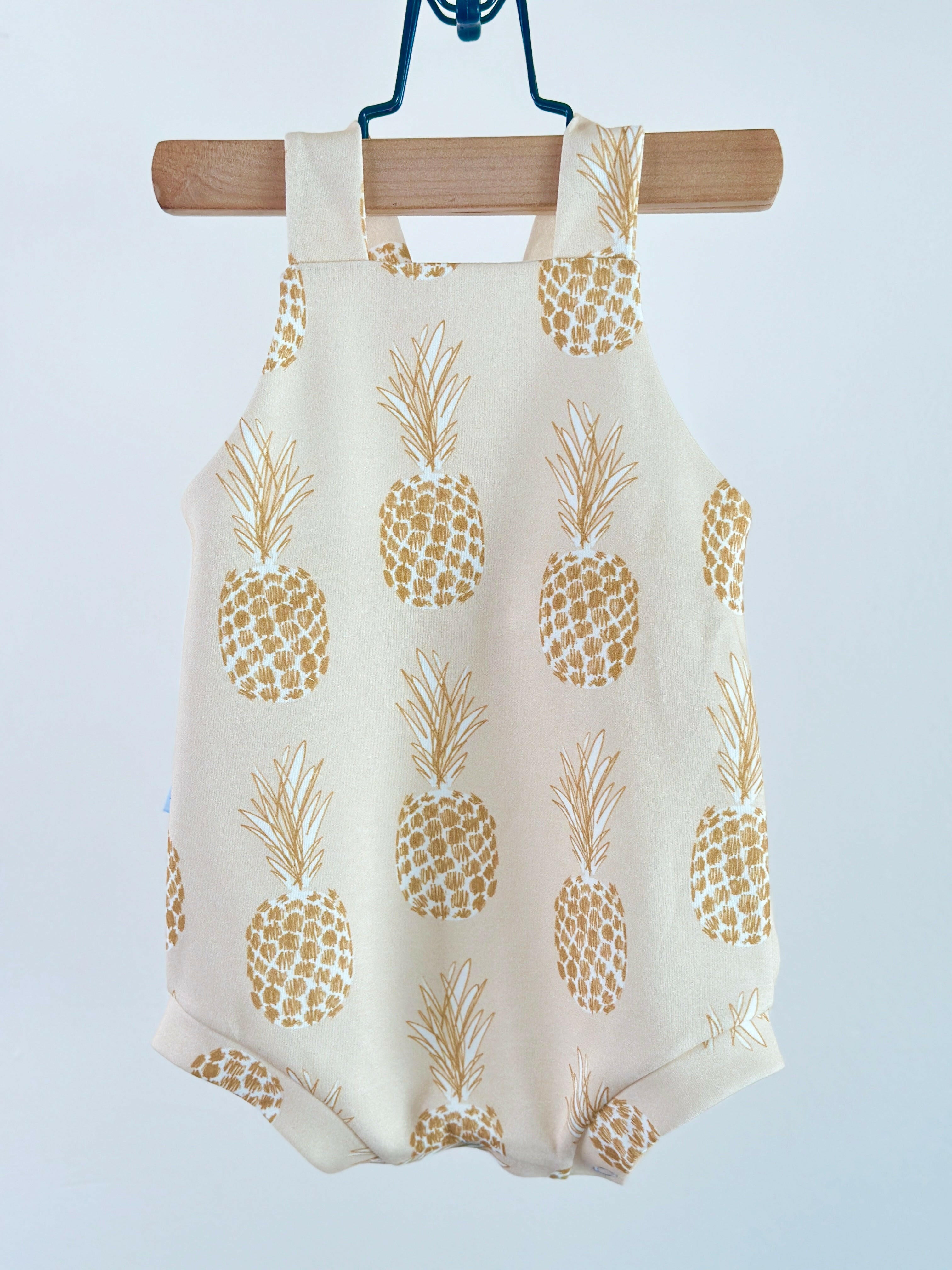 PINEAPPLE OCEAN ROMPER Ocean Romper Moana & Kai