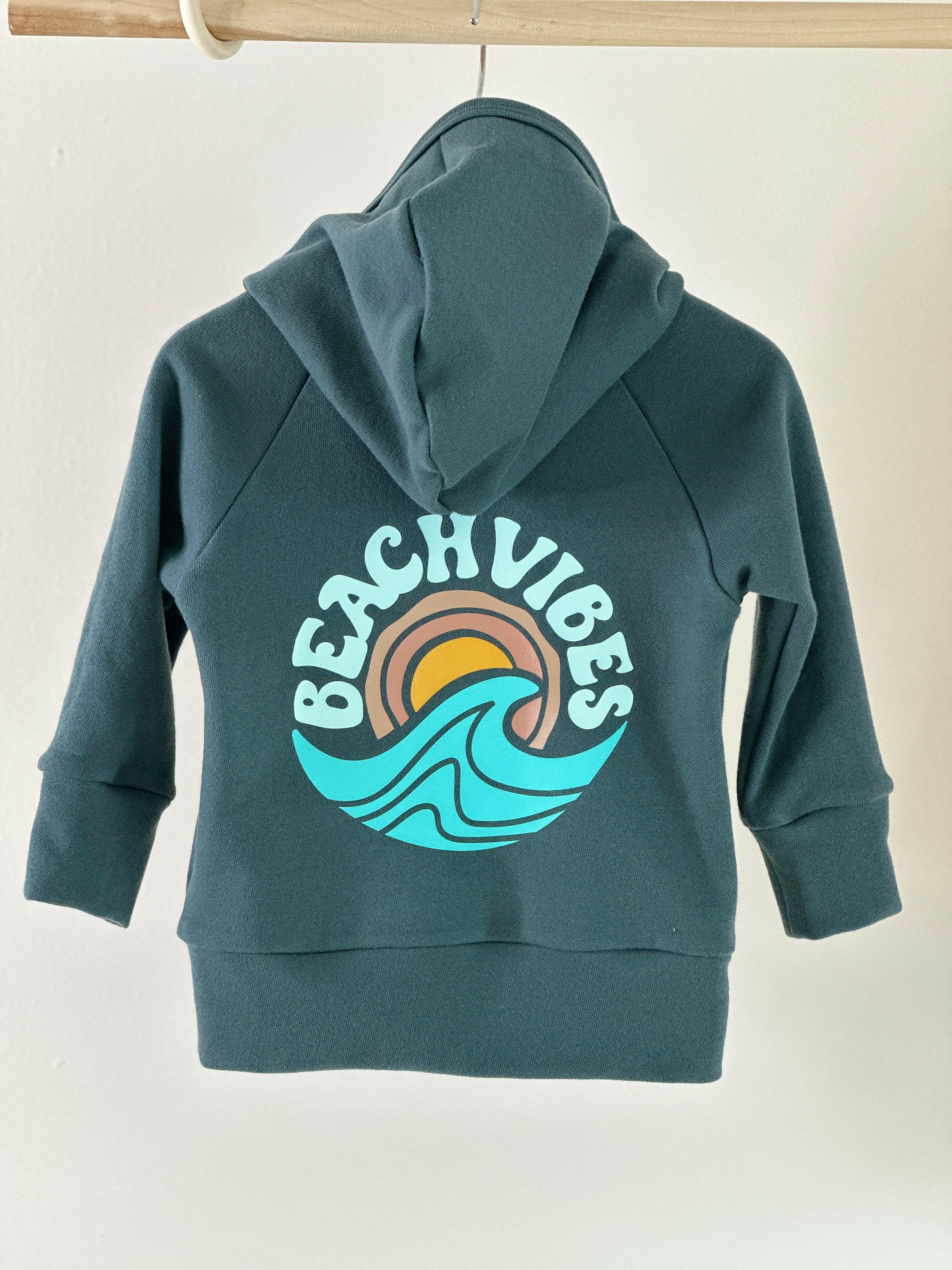 BEACH VIBES HOODIE Hoodie Moana & Kai