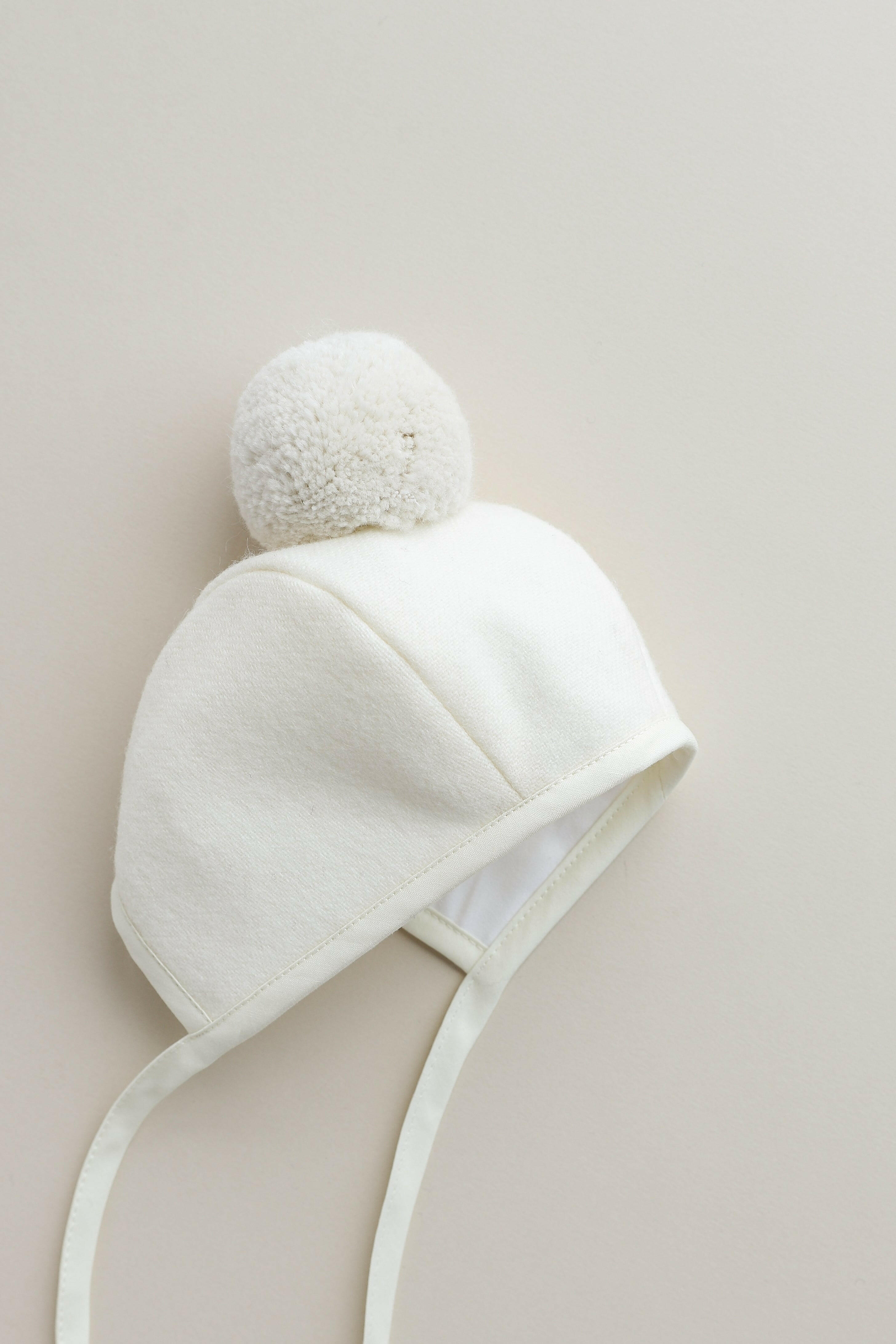Ivory Pom Bonnet Cotton-Lined Bonnets Briar Baby®