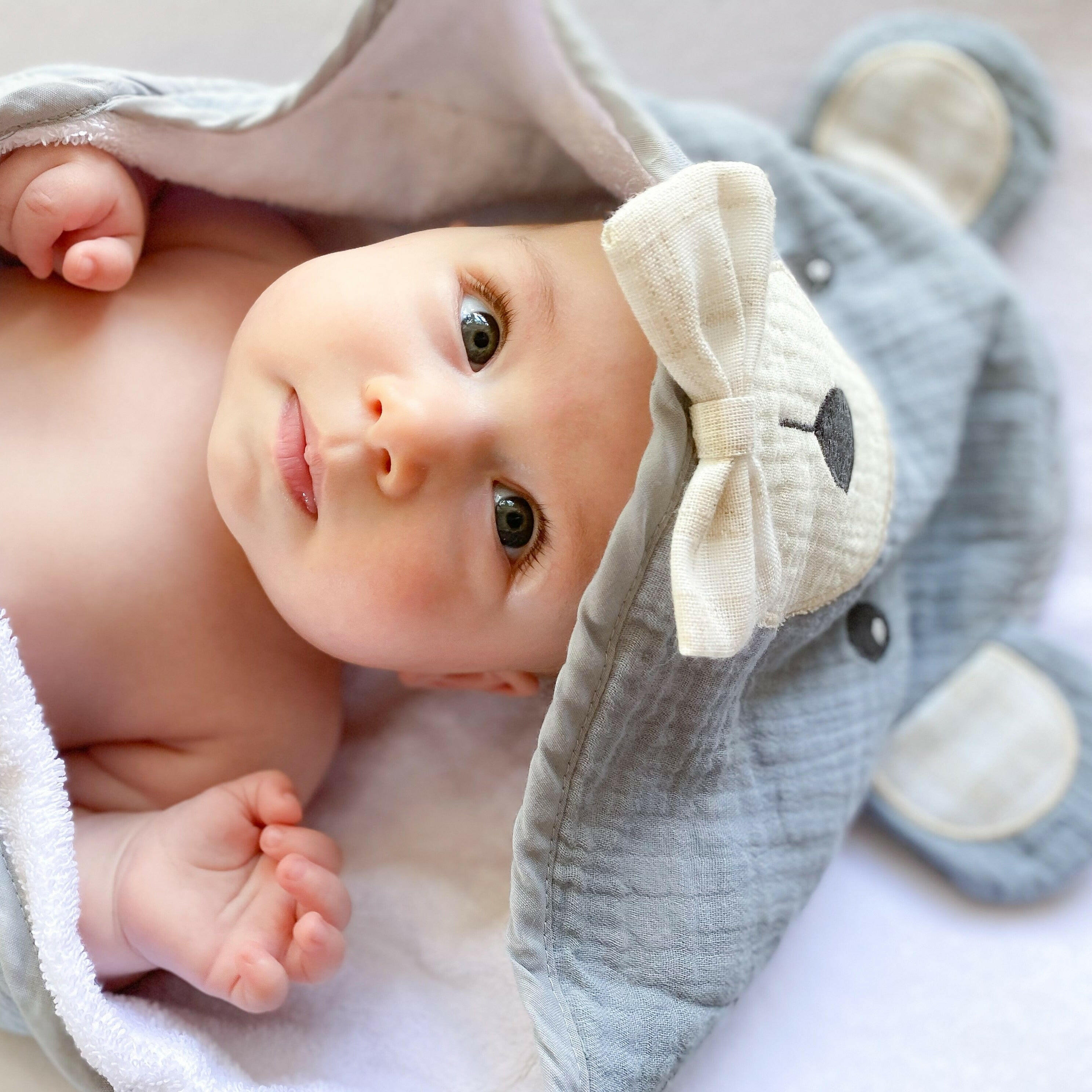 PETIT BEAR TERRY MUSLIN TOWEL AND WASHCLOTH SET Bathrobe MON AMI