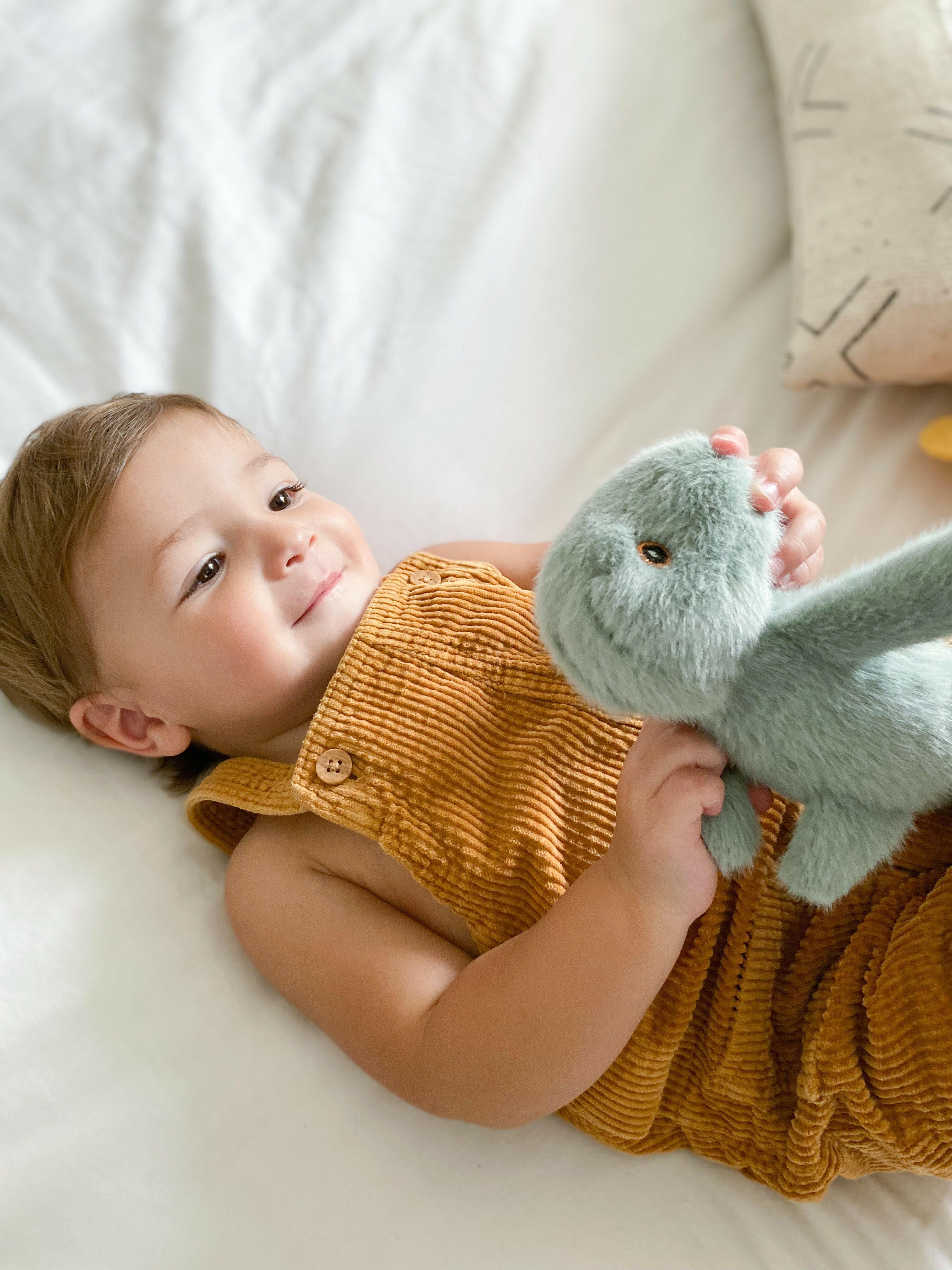 TINY DINO PLUSH RATTLE Rattle MON AMI