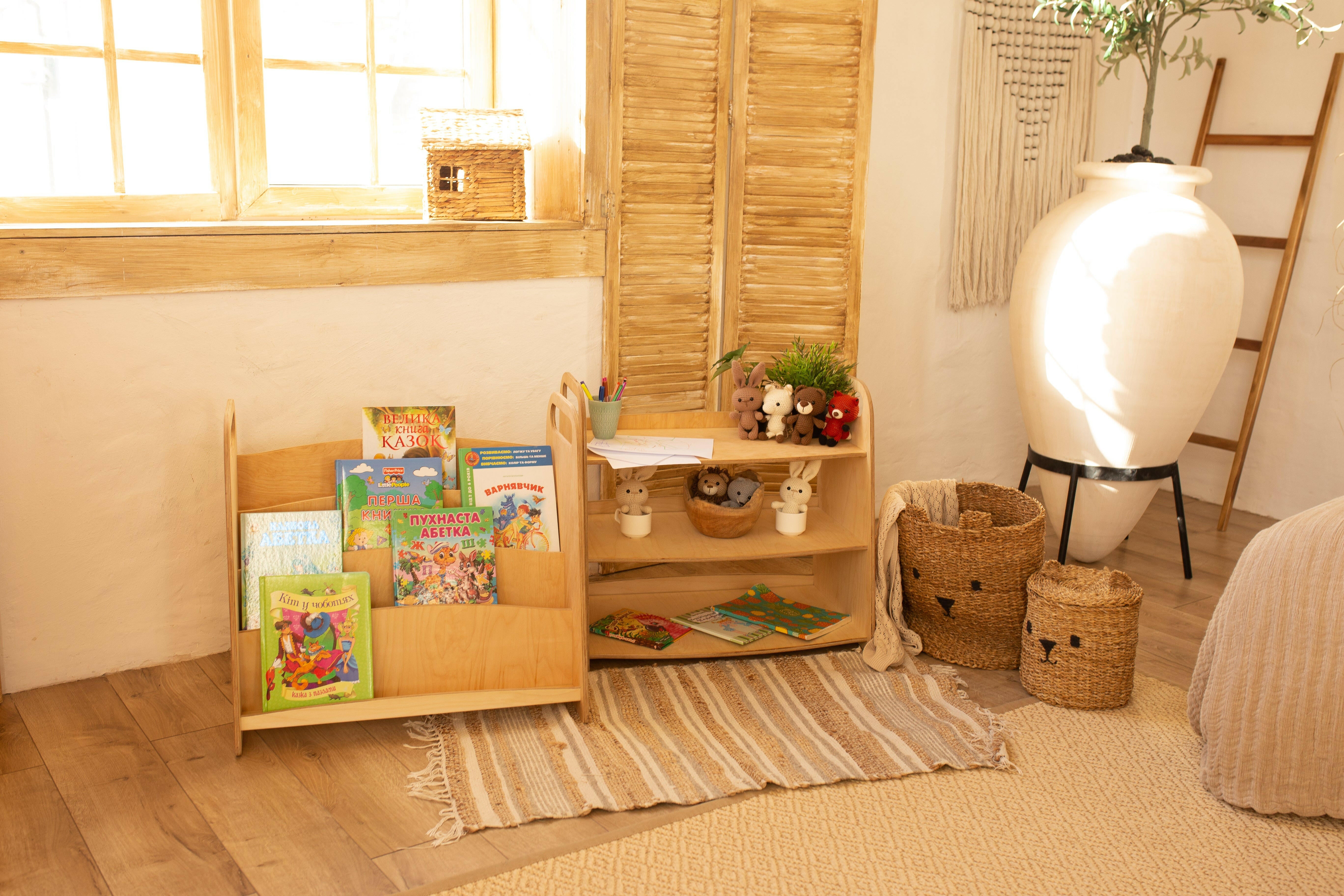 Montessori Wooden Bookshelf – Beige Shelves Goodevas
