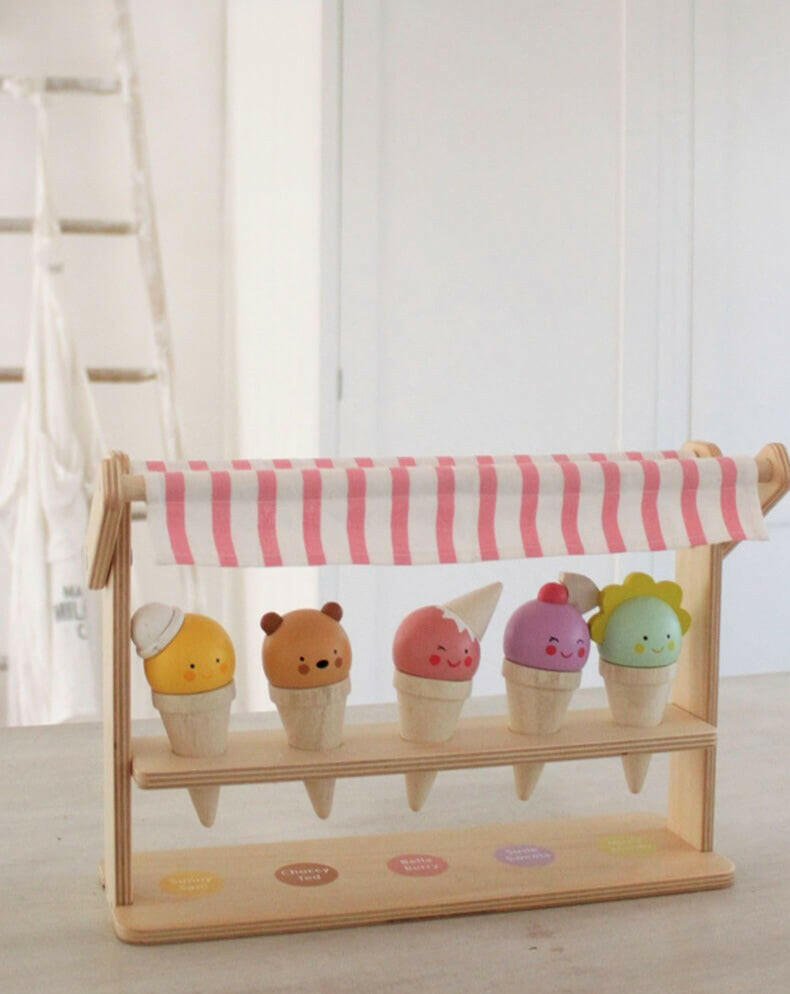 Scoops and Smiles Wooden Toys Tender Leaf