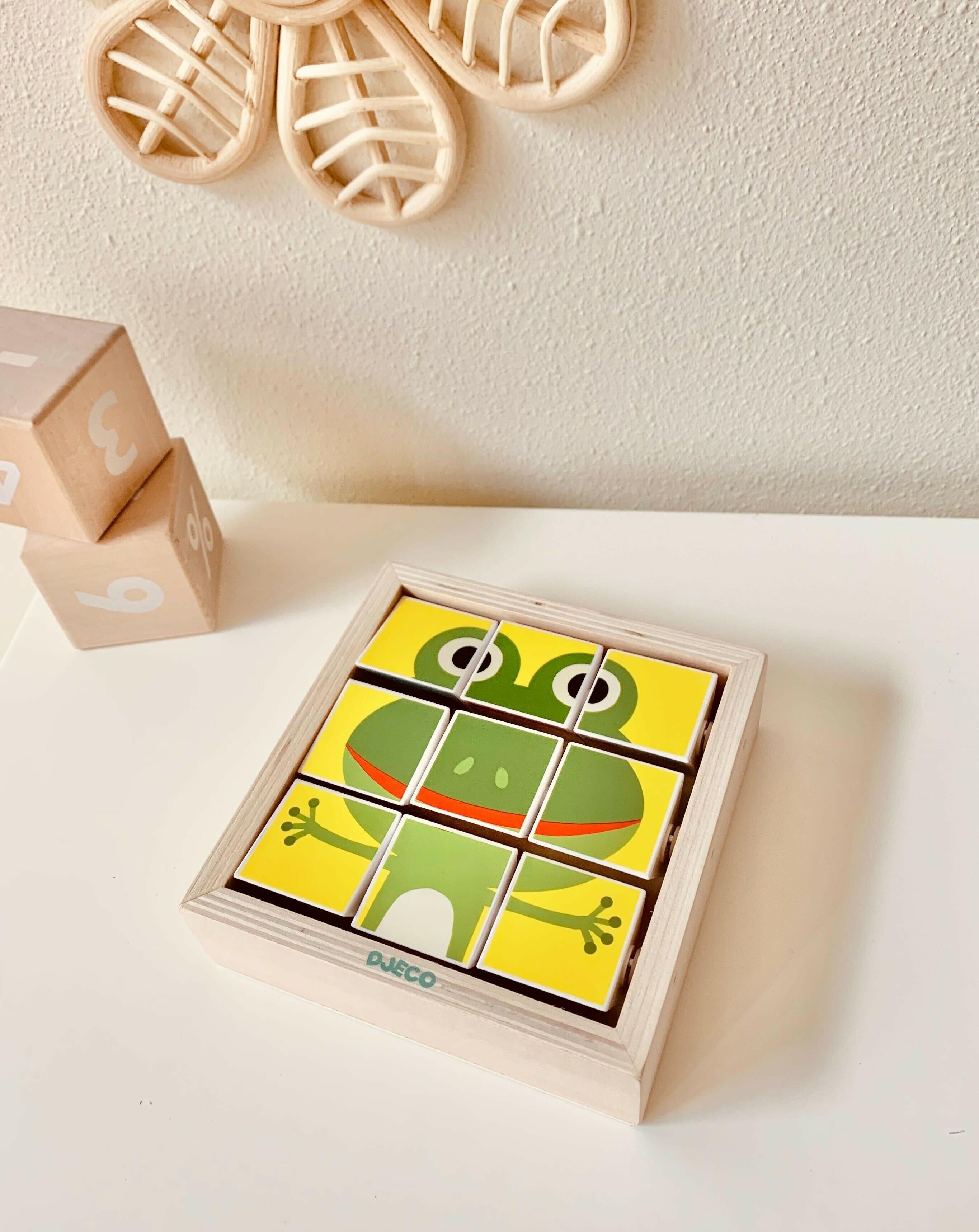 Tournanimo Wooden Toys Djeco