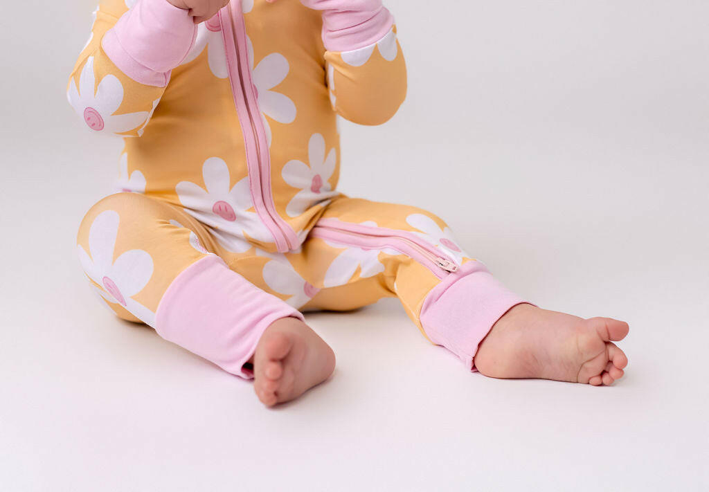 Retro Daisy Zipper Romper Baby & Toddler Sleepwear In my Jammers
