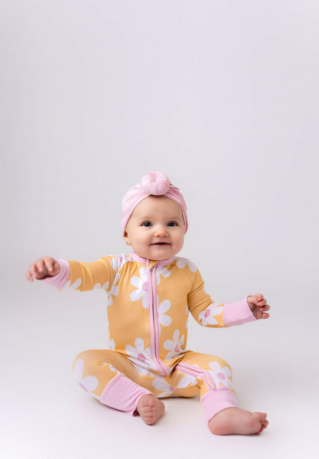 Retro Daisy Zipper Romper Baby & Toddler Sleepwear In my Jammers