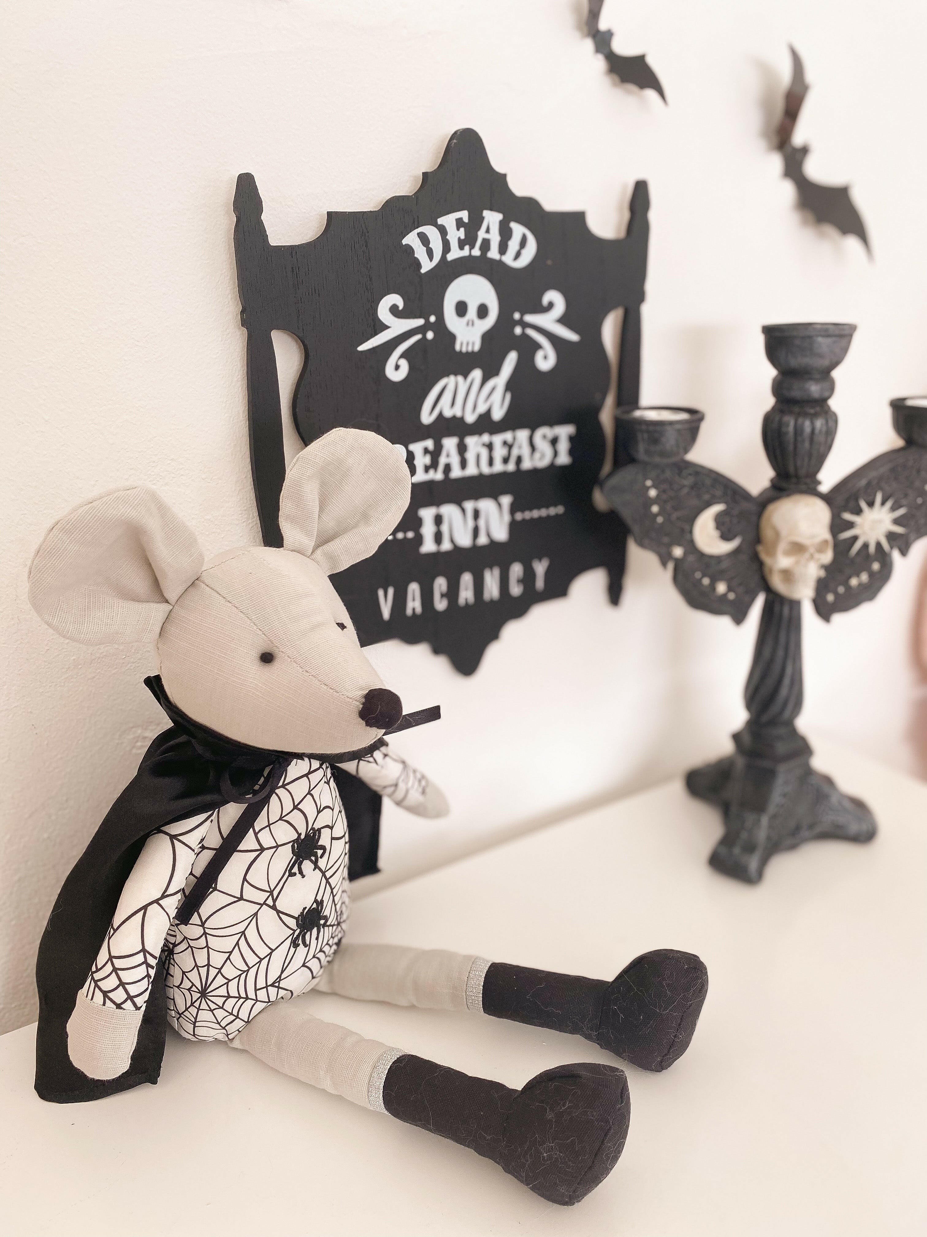 Bouvier Vampire Mouse Doll MON AMI
