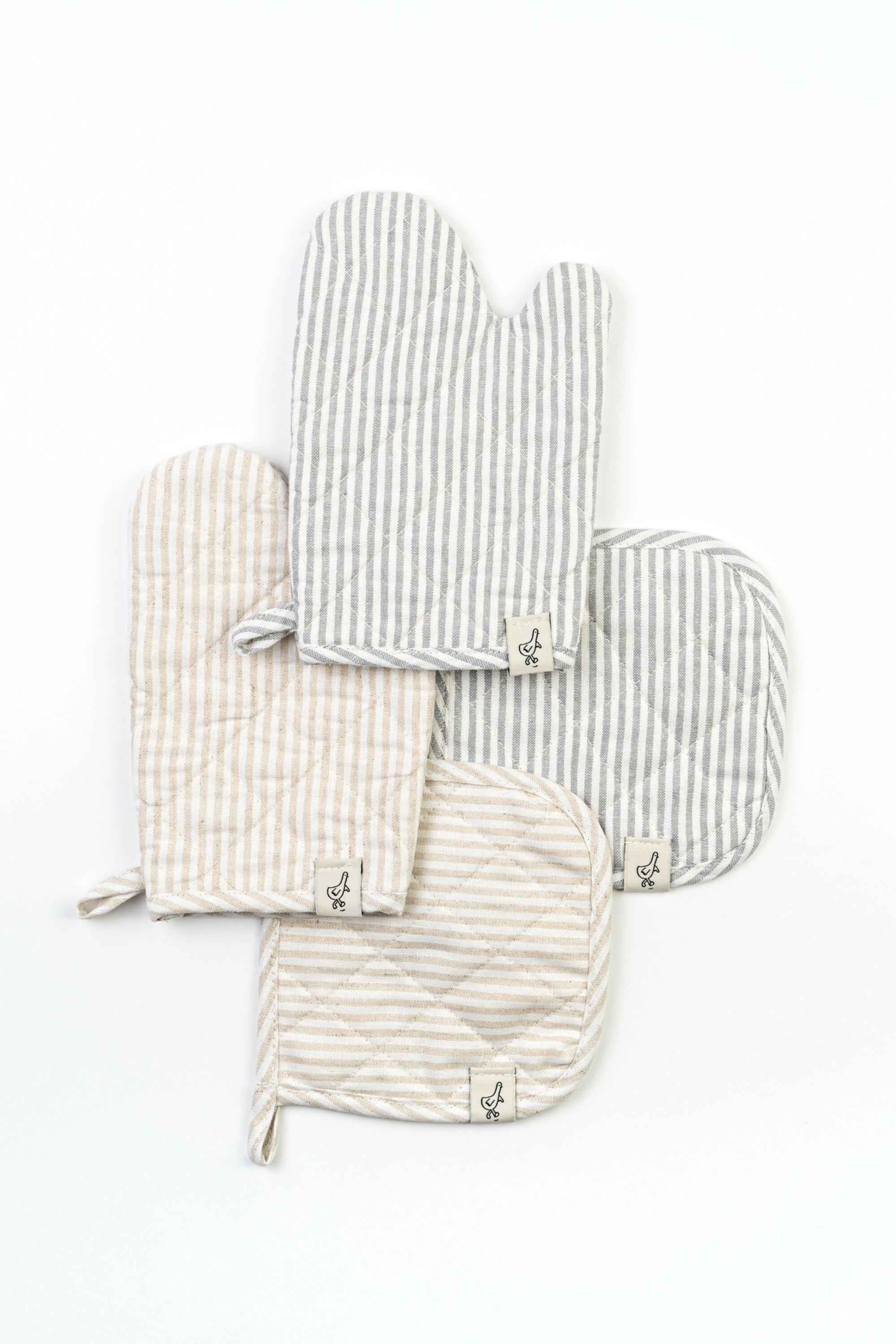 Play Oven Mitt Set Play Kitchen Accessories Milton & Goose