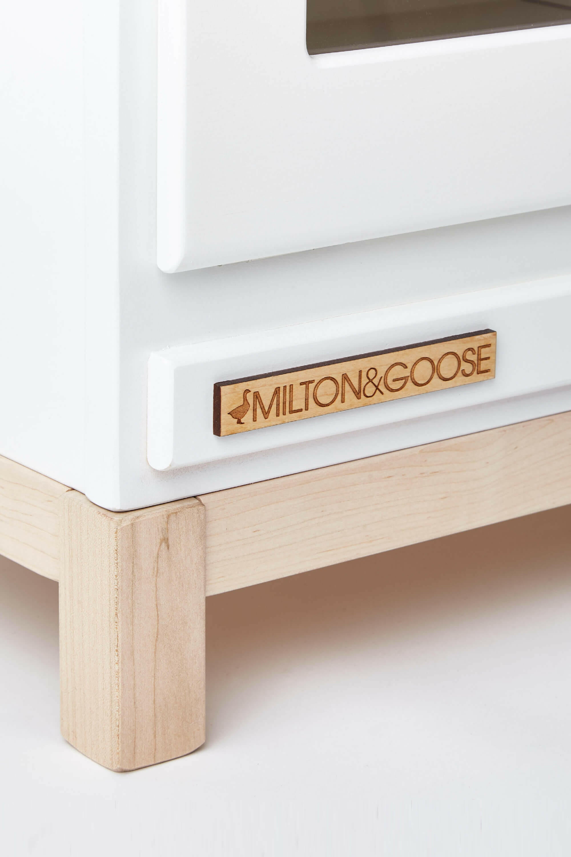 Essential Play Kitchen Play Kitchen Milton & Goose