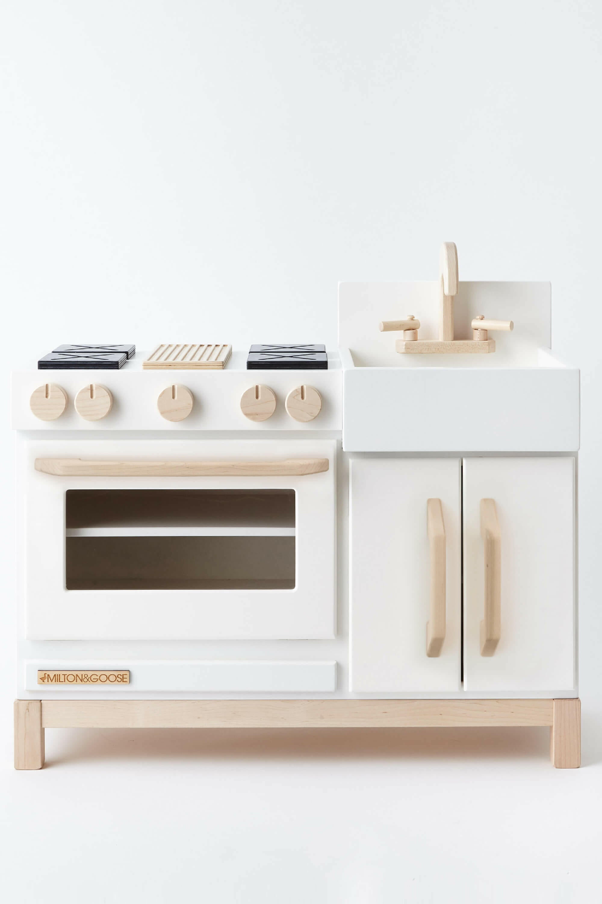 Essential Play Kitchen Play Kitchen Milton & Goose White