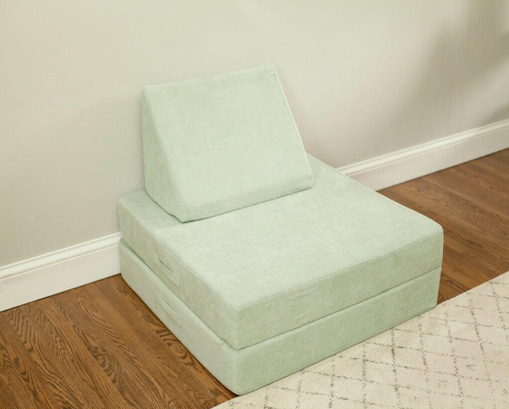 Kozy Couch Couch iloveplum
