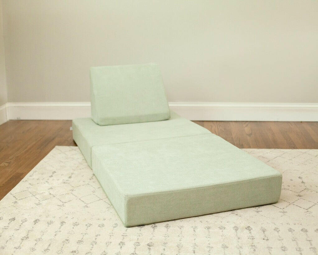 Kozy Couch Couch iloveplum