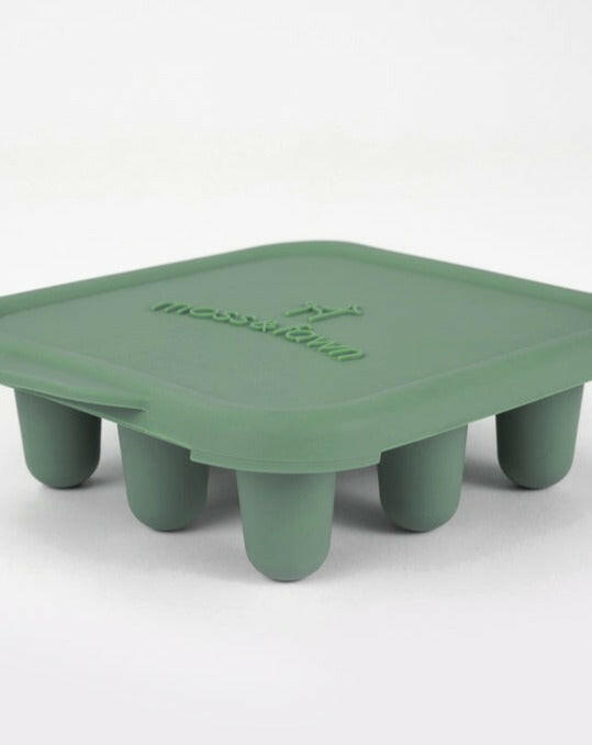Ice Cube Tray Feeding Moss & Fawn