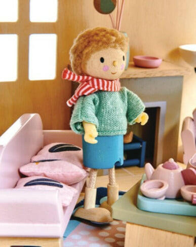 Mr. Goodwood and His Dog Dolls Tender Leaf