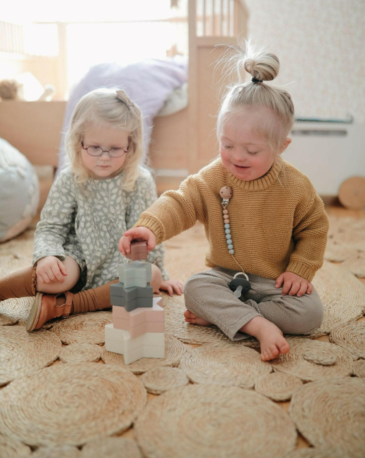 Nesting Stars Toy Baby Essentials Mushie