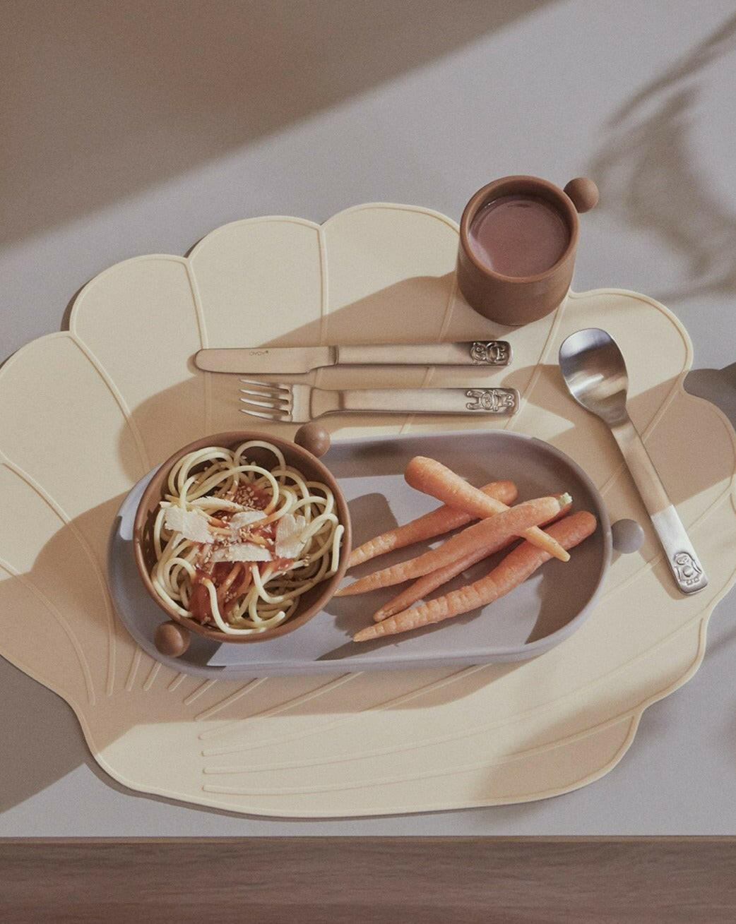 Tiny Inka Tray - Clay Feeding OYOY