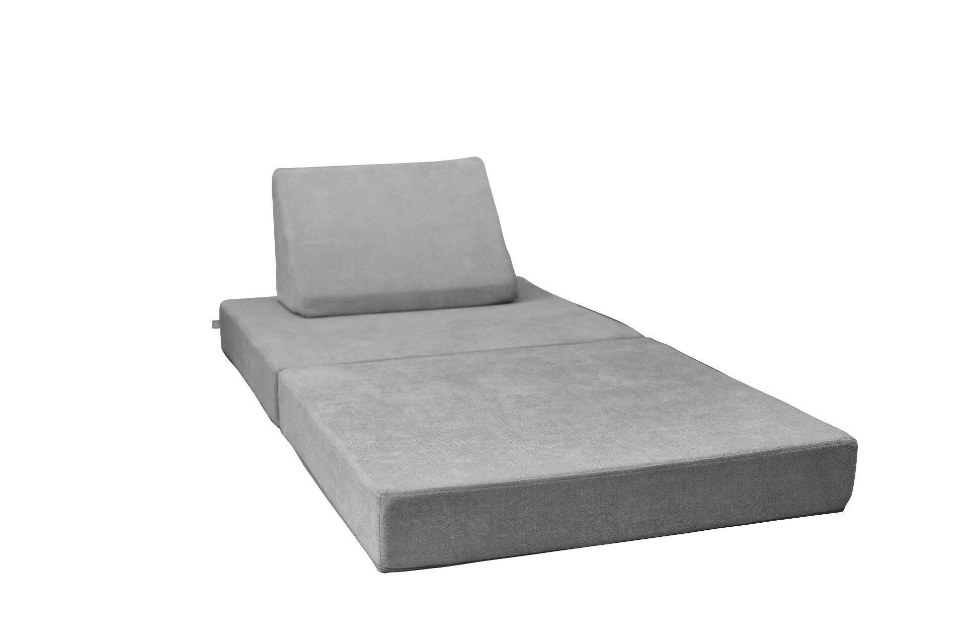 Kozy Couch Couch iloveplum