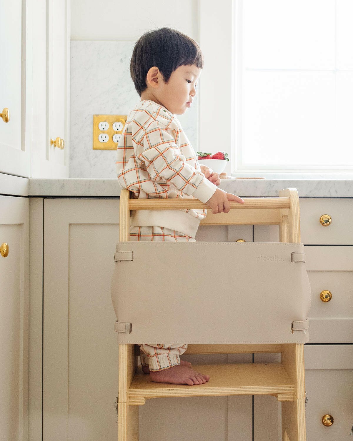 Helper Tower Safety Net Kitchen Piccalio