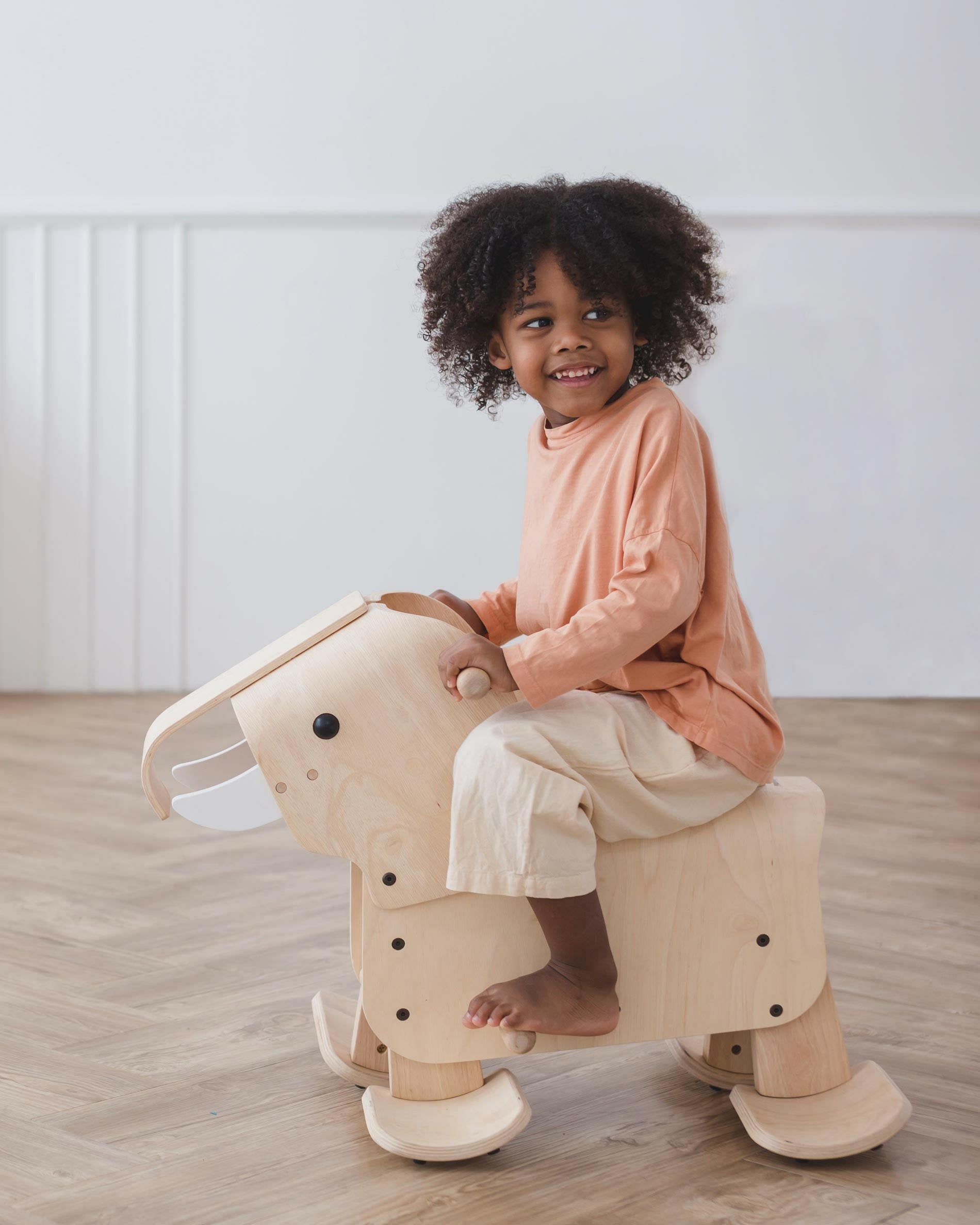 Walking Elephant Kids Toys PlanToys