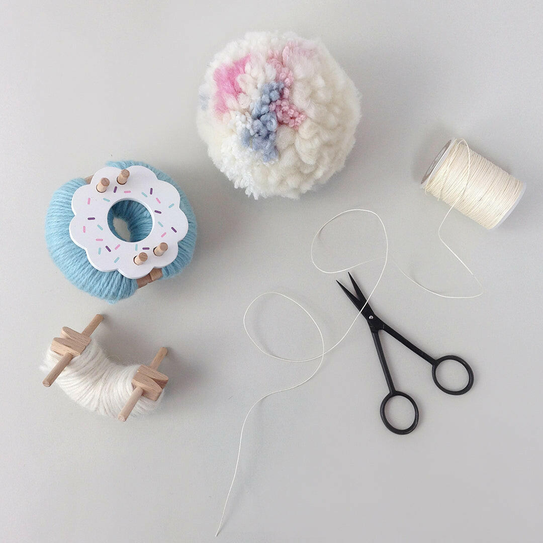 Donut Pom Makers Pom Maker