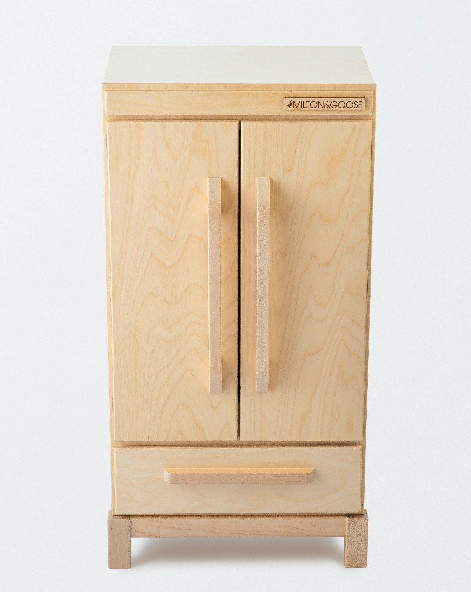 Wooden Play Refrigerator - Natural Kids Toys Milton & Goose