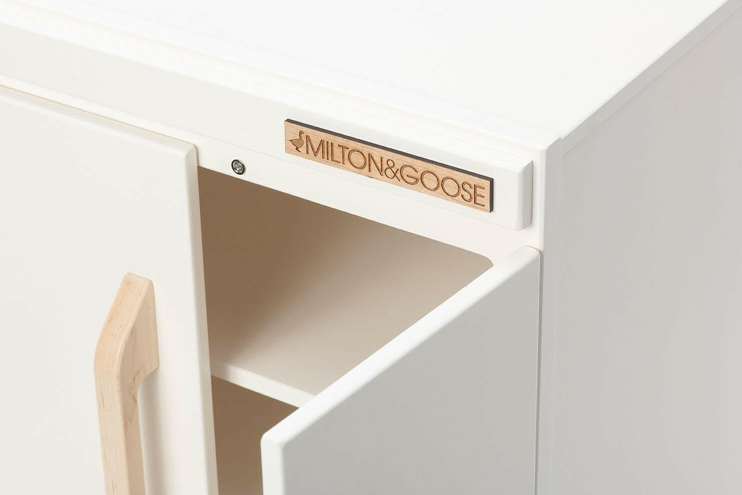 Wooden Play Refrigerator - White Kids Toys Milton & Goose