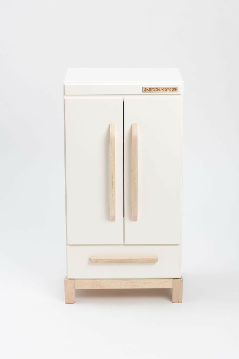 Wooden Play Refrigerator - White Kids Toys Milton & Goose