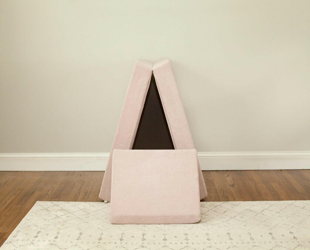 Kozy Couch Couch iloveplum