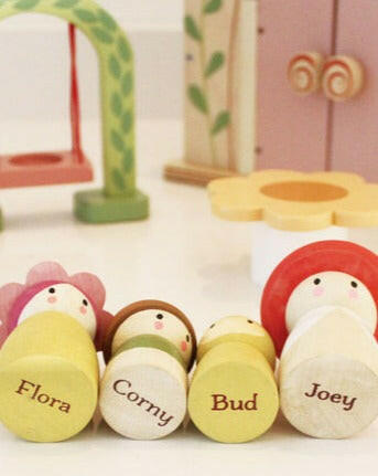 Rosewood Cottage Dollhouses Tender Leaf