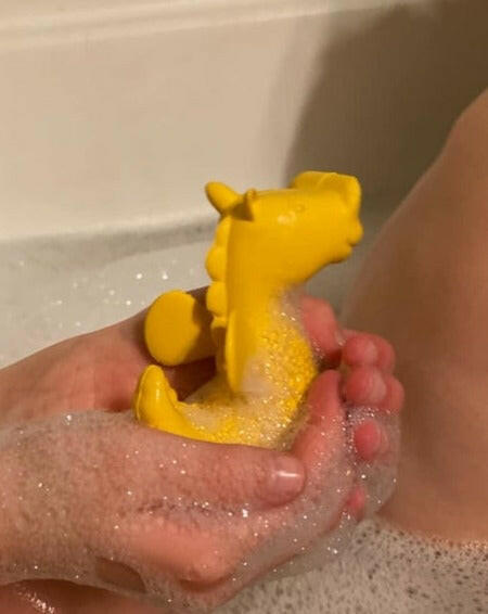 Bathtub Pals - Natural Rubber - Extra Large Drain Holes! - Seahorse Bath Toys BeginAgain