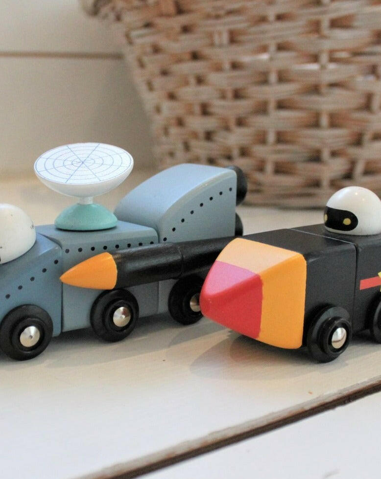 Space Race Rockets Tender Leaf