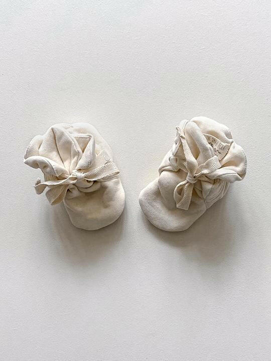 Stay-On Booties Baby Clothing The Simple Folk