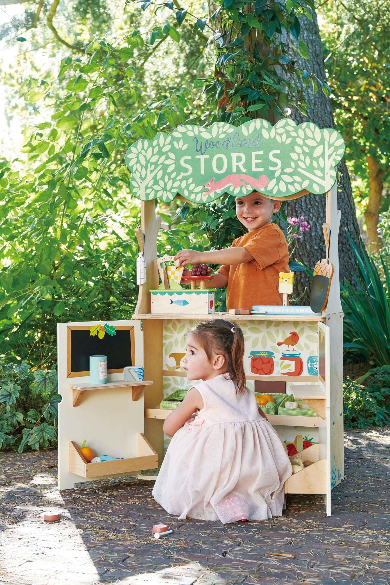 Woodland Stores and Theater Tender Leaf