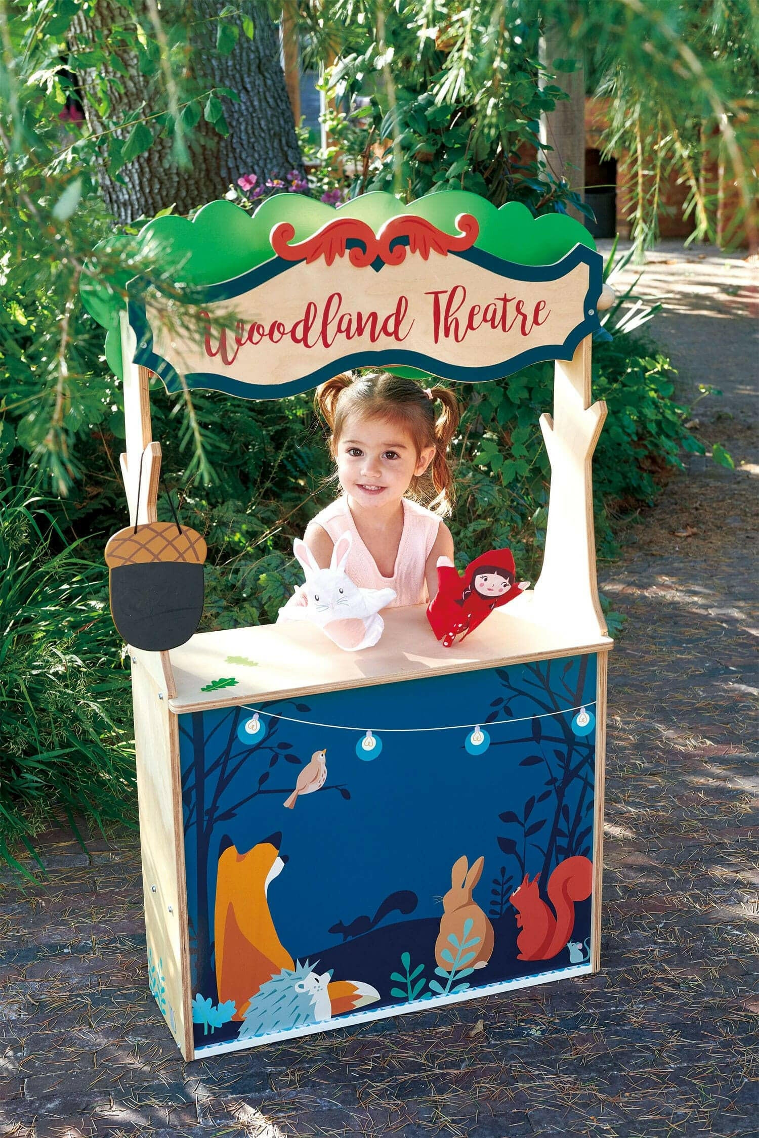 Woodland Stores and Theater Tender Leaf