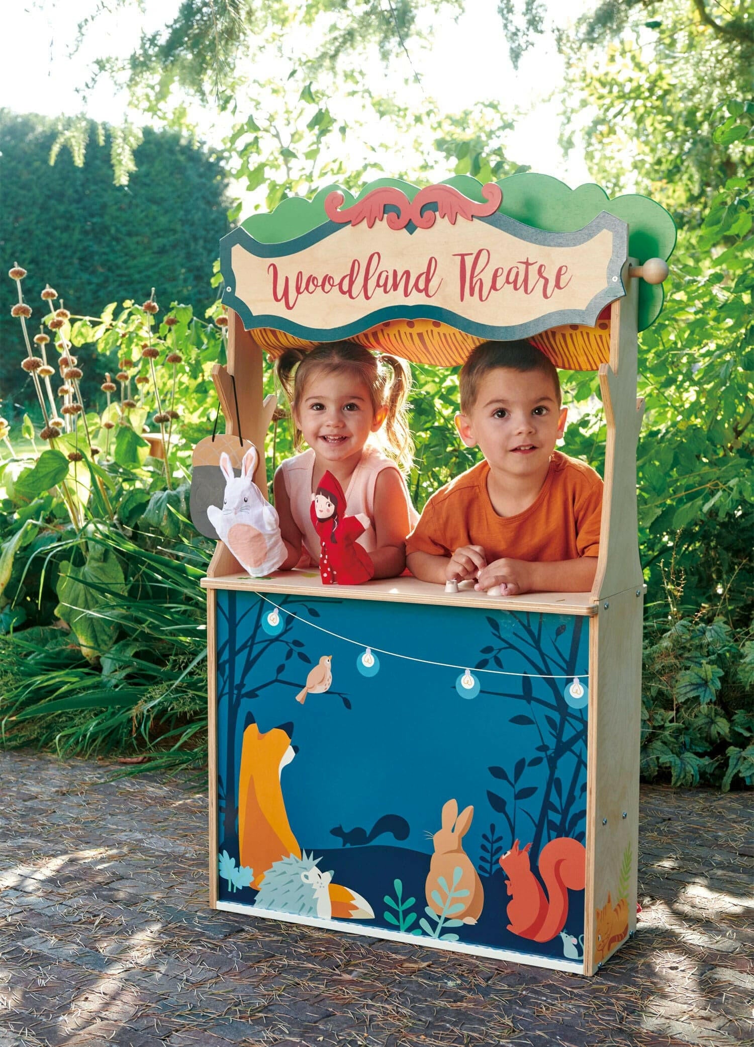 Woodland Stores and Theater Tender Leaf