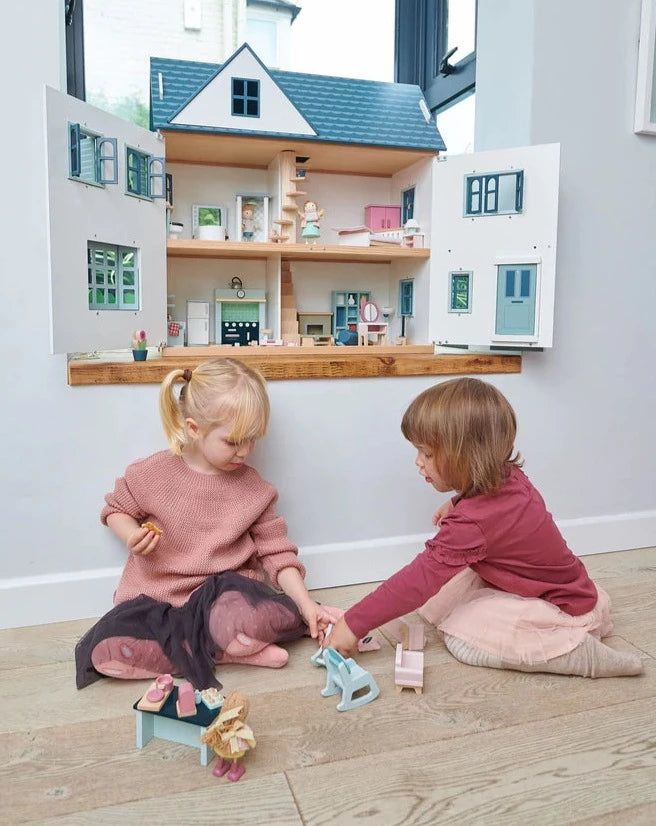 Dovetail House Dollhouses Tender Leaf