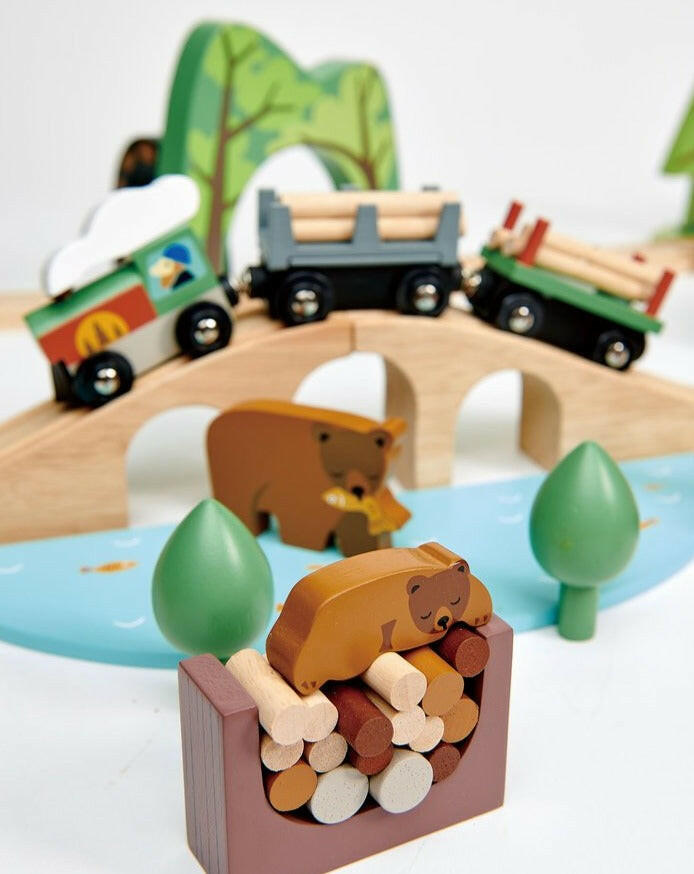 Wild Pines Train Set Train Tender Leaf