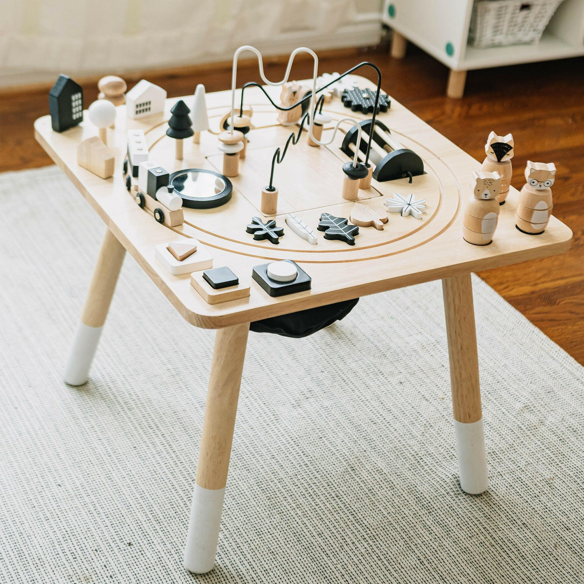 Awesome Activity Table Wonder and Wise