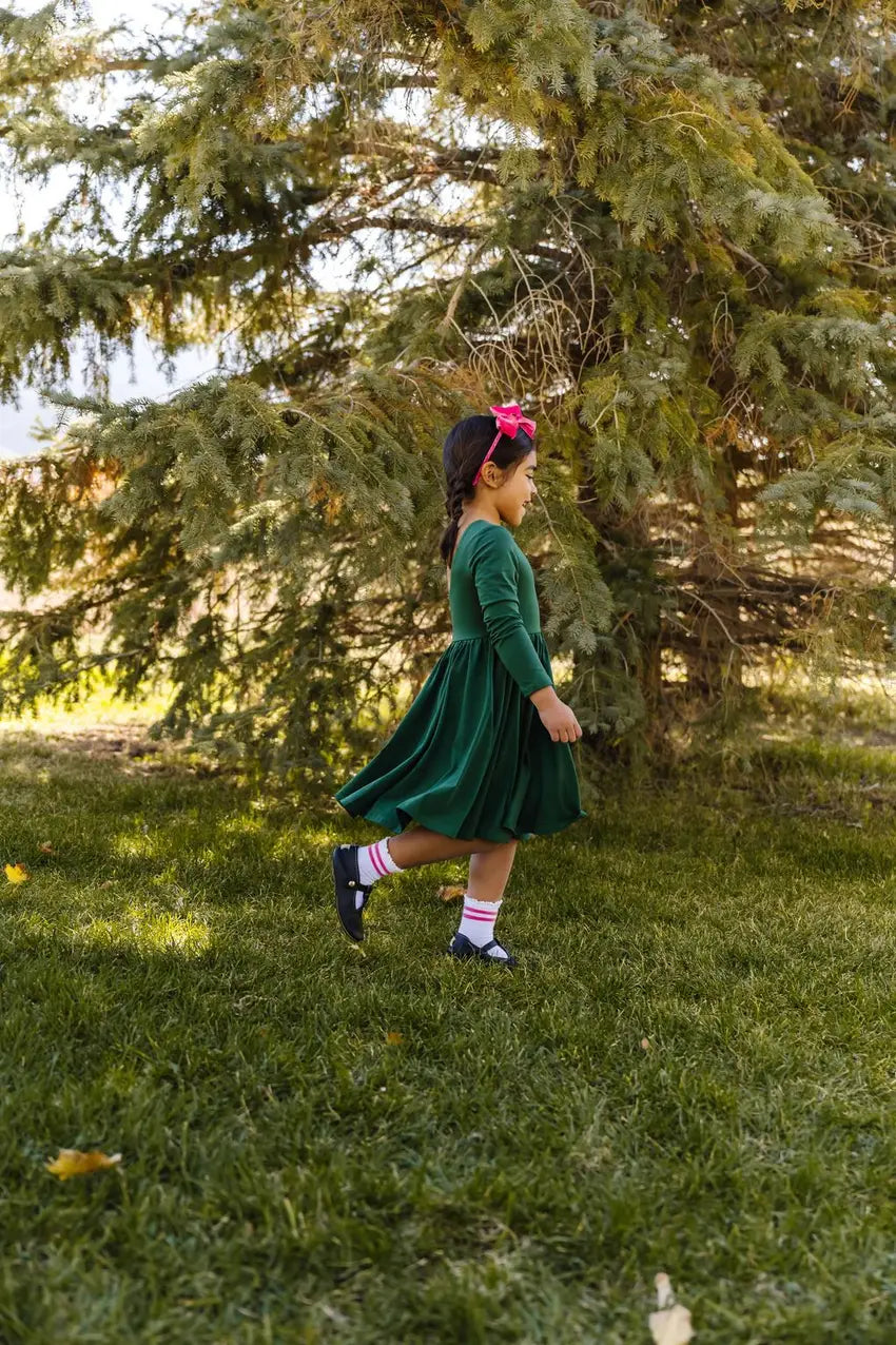 Gwendolyn Dress in Evergreen Ollie Jay
