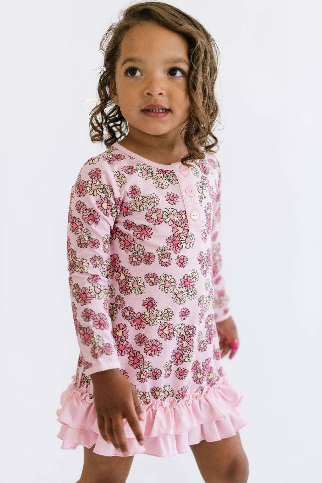 Ruffled Lounge in Wild Daisy Heart Ollie Jay