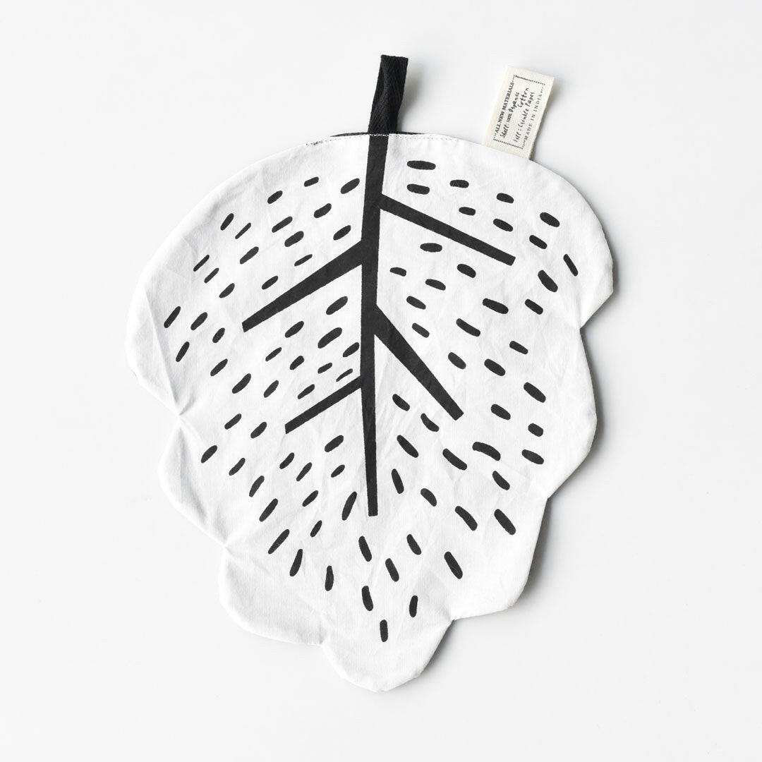 Organic Crinkle Toy - Leaf Crinkle Toys Wee Gallery