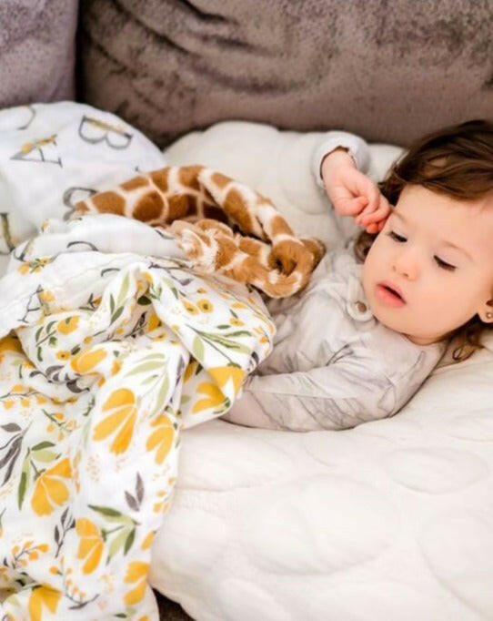 Royal Garden/Floral Alphabet Muslin Super Snuggle Blanket Baby Essentials Bebe Au Lait