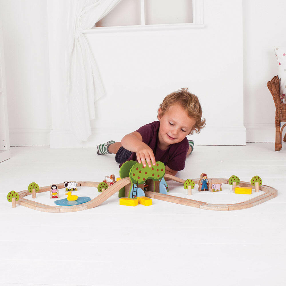 Farm Train Set by Bigjigs Toys US Bigjigs Toys US
