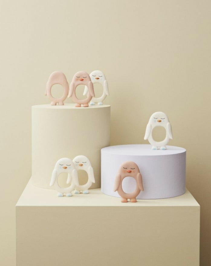 Penguin Baby Teether White Baby Essentials OYOY