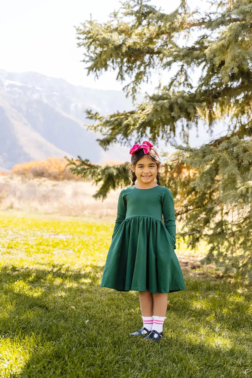 Gwendolyn Dress in Evergreen Ollie Jay