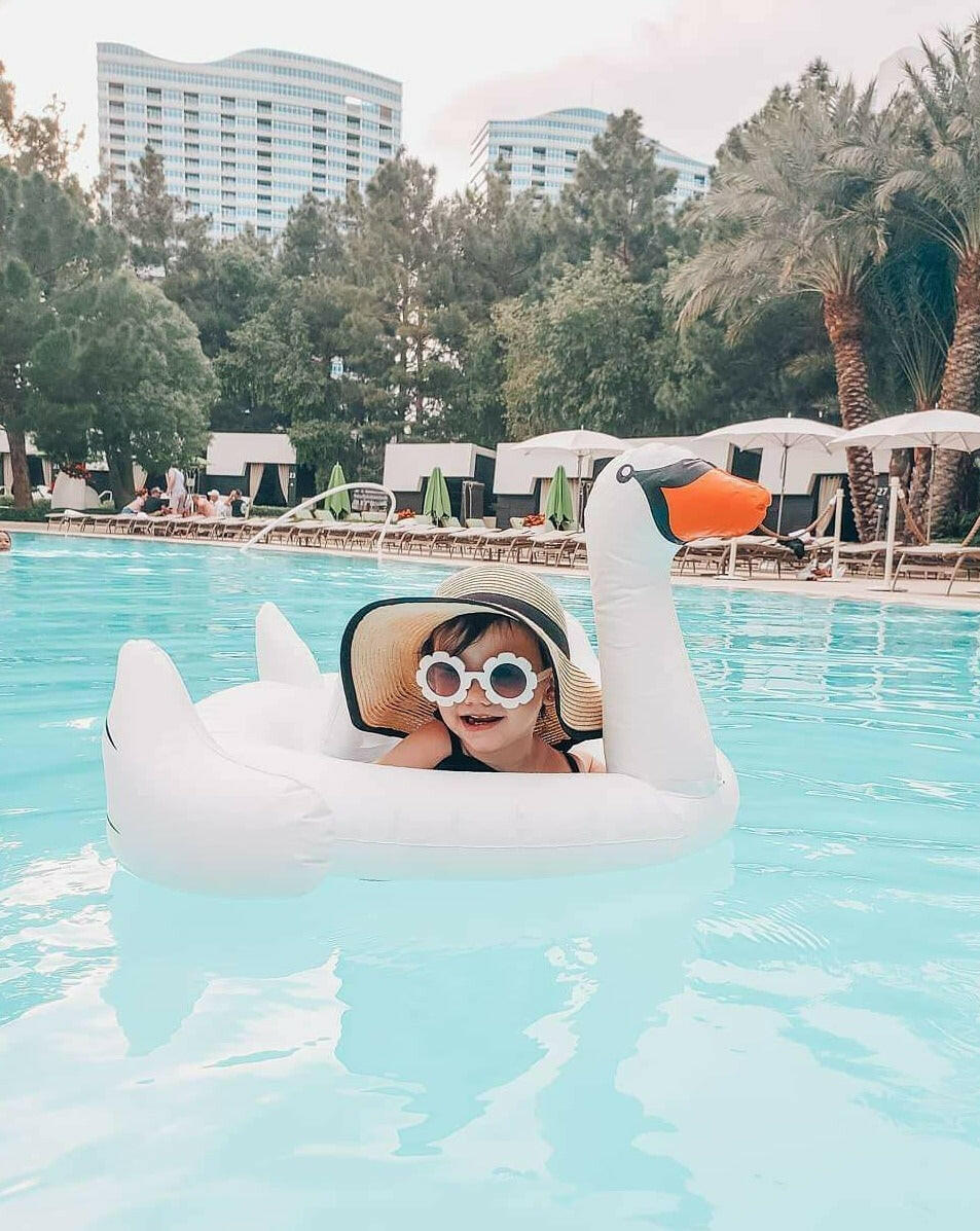 Flower Sunnies - White Sunglasses Miss Mimi by MKS Miminoo