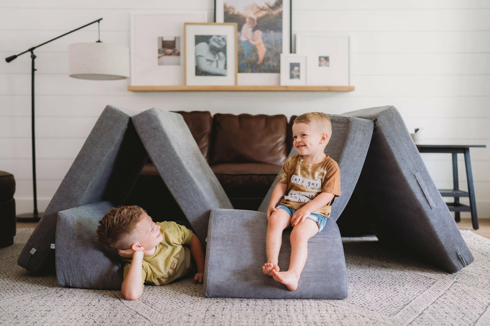 Double Kozy Couch Couch iloveplum